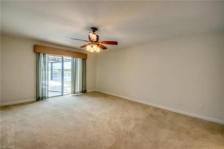 205 Sw 8th St, Cape Coral, Florida 33991