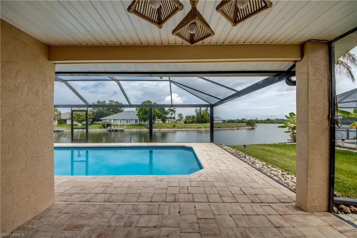 205 Sw 8th St, Cape Coral, Florida 33991