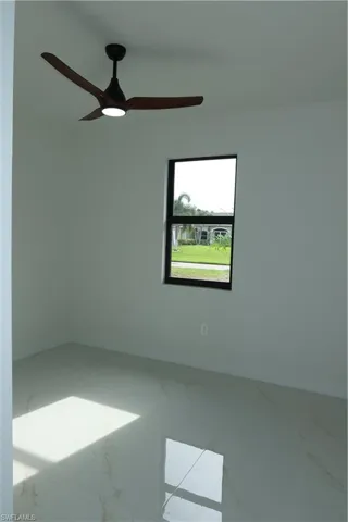 3023 Sw 15th Ave, Cape Coral, Florida 33914