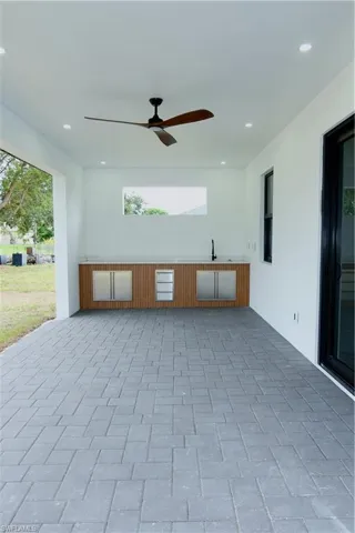 3023 Sw 15th Ave, Cape Coral, Florida 33914