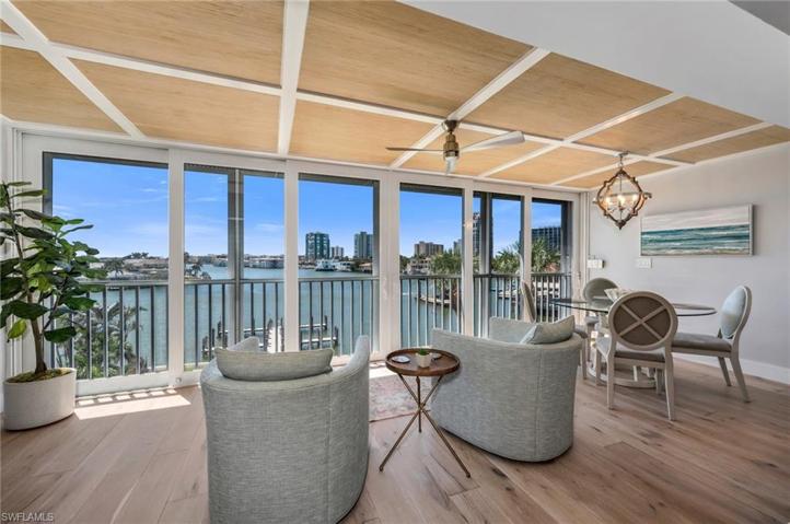 250 Park Shore DR # 302, NAPLES FL 34103
