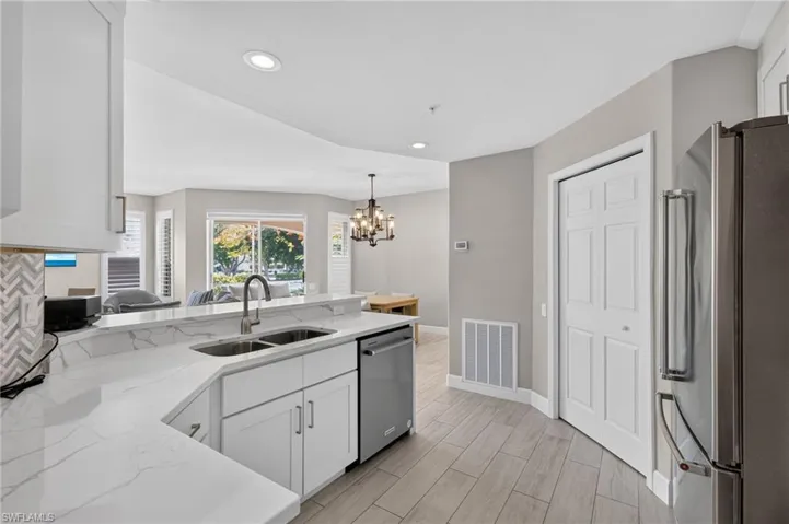 9110 Southmont Cv 101, Fort Myers, Florida 33908