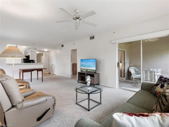 10261 Maddox Ln 513, Bonita Springs, Florida 34135