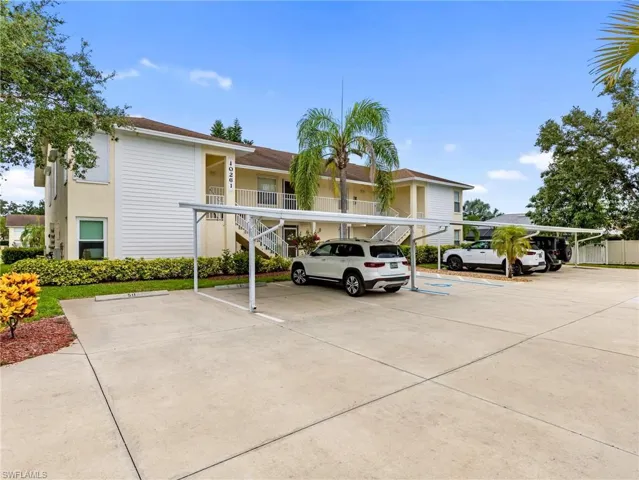 10261 Maddox Ln 513, Bonita Springs, Florida 34135