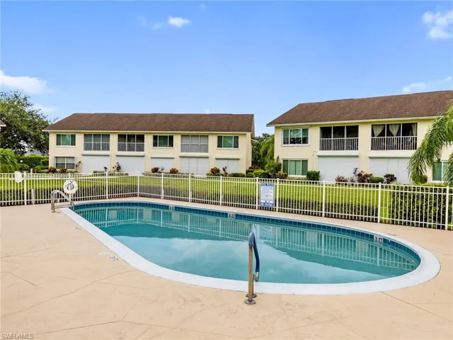 10261 Maddox Ln 513, Bonita Springs, Florida 34135