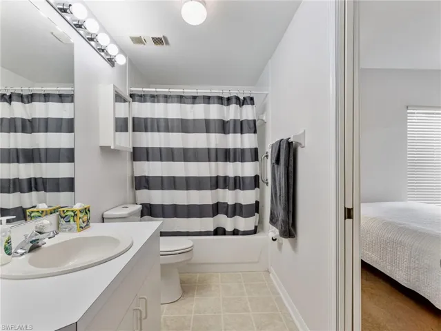 10261 Maddox Ln 513, Bonita Springs, Florida 34135