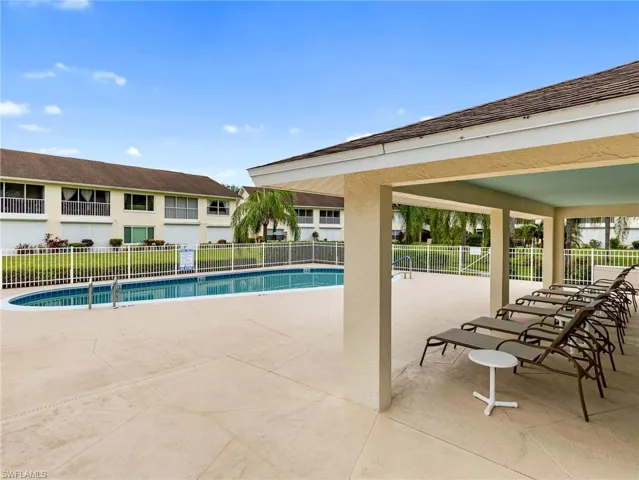 10261 Maddox Ln 513, Bonita Springs, Florida 34135