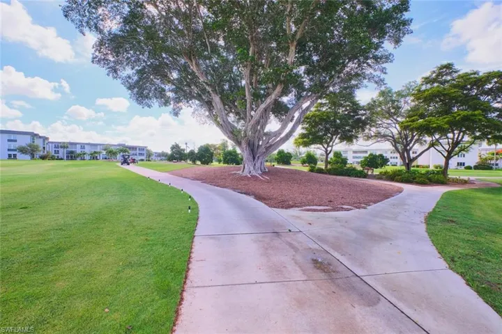 1717 Bent Tree Cir, Fort Myers, Florida 33907