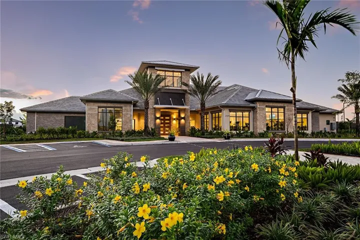 15617  Gavello  ST, Naples, FL 34114