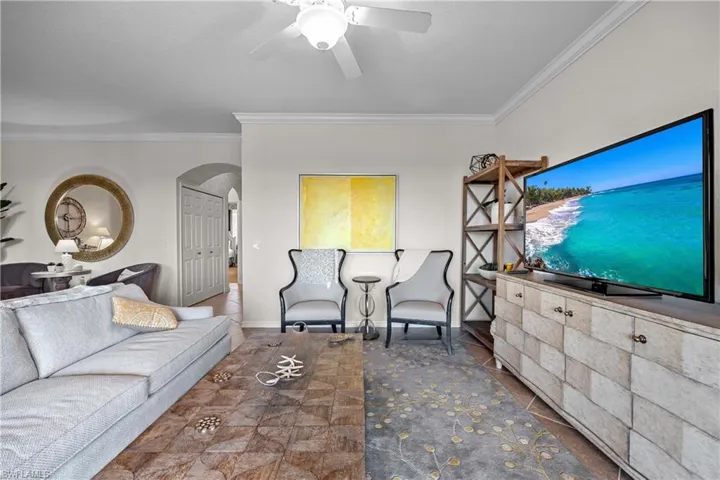 9830  Giaveno  CIR, Naples, FL 34113
