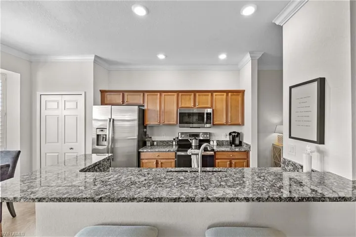 9830  Giaveno  CIR, Naples, FL 34113