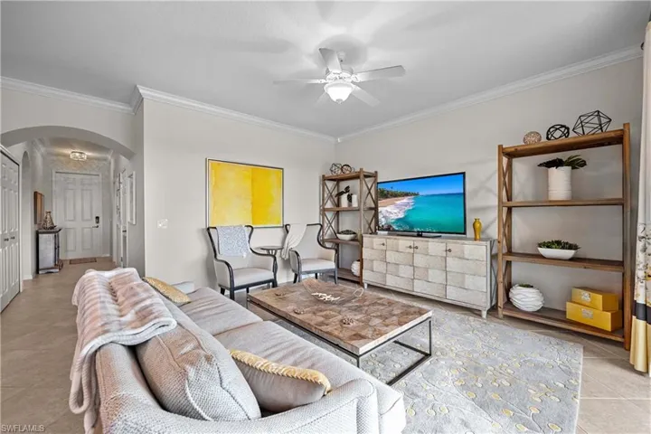 9830  Giaveno  CIR, Naples, FL 34113