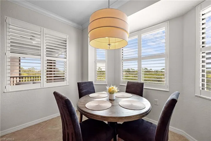 9830  Giaveno  CIR, Naples, FL 34113