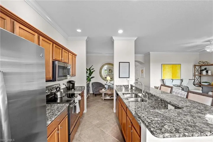 9830  Giaveno  CIR, Naples, FL 34113