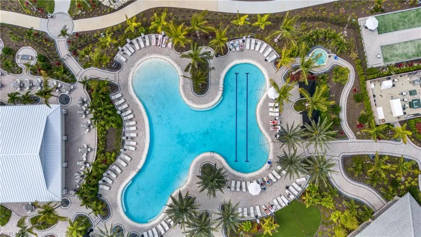 Bird's eye view of a pool