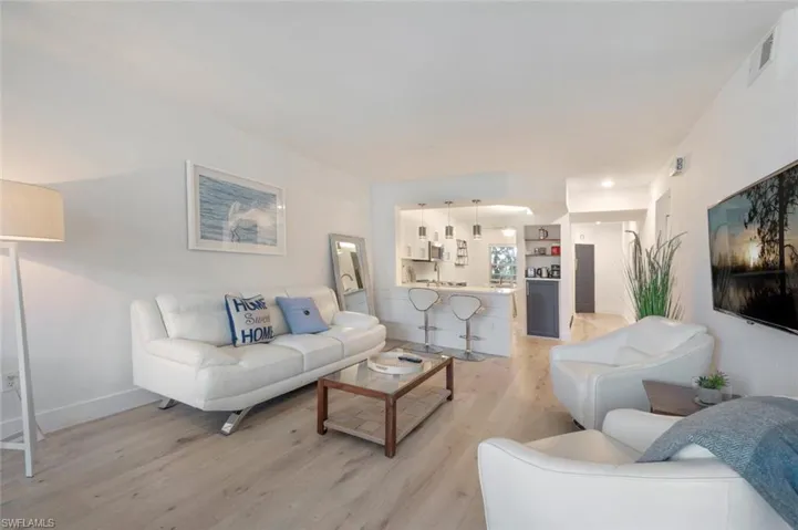 2486  Orchid Bay  DR, Naples, FL 34109
