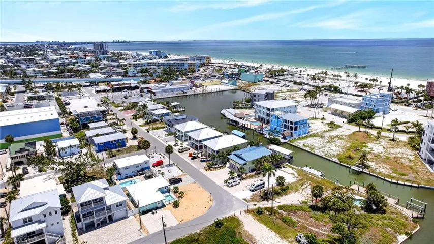 412 Harbor Ct, Fort Myers Beach, Florida 33931