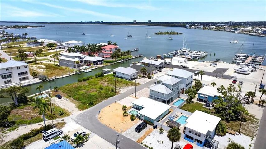 412 Harbor Ct, Fort Myers Beach, Florida 33931