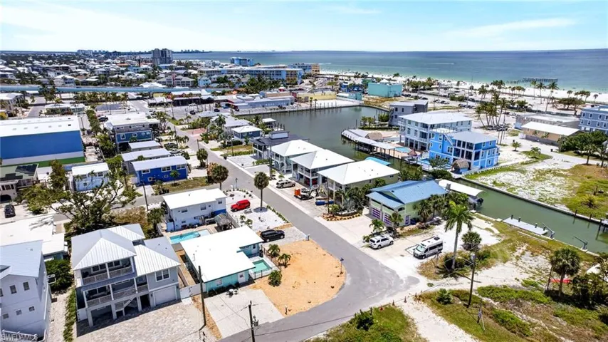 412 Harbor Ct, Fort Myers Beach, Florida 33931