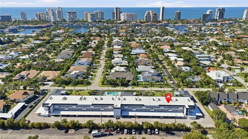 4200  Belair  LN, Naples, FL 34103