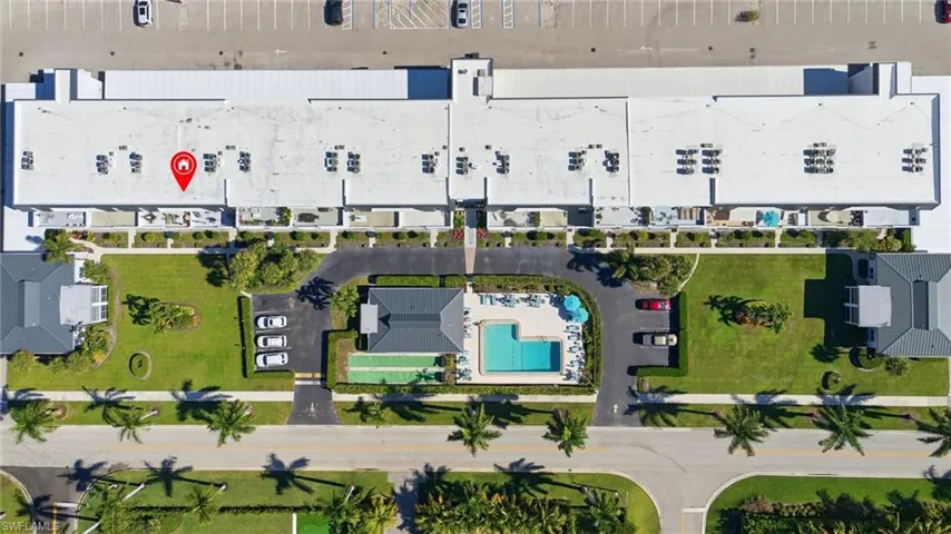4200  Belair  LN, Naples, FL 34103