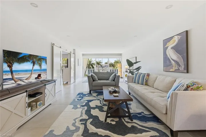 4200  Belair  LN, Naples, FL 34103