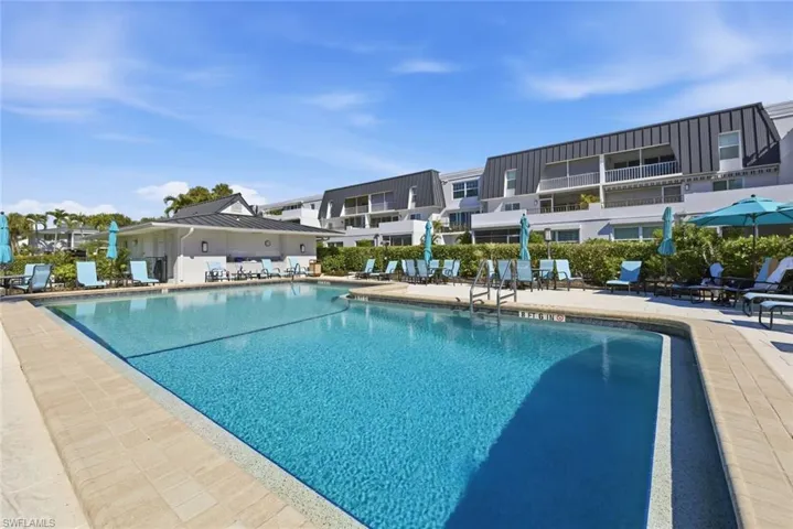 4200  Belair  LN, Naples, FL 34103