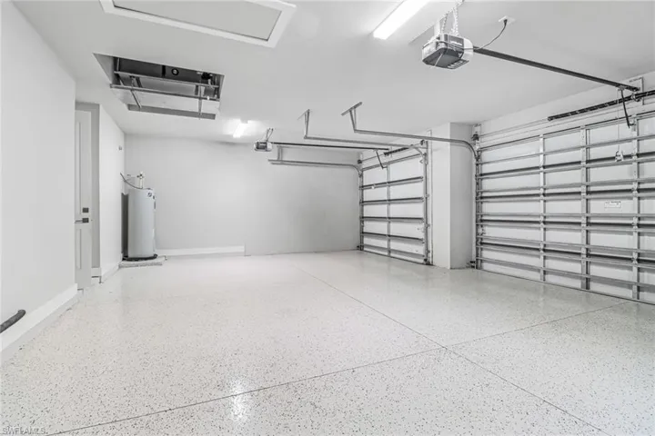 1805  Beach W PKWY, Cape Coral, FL 33914