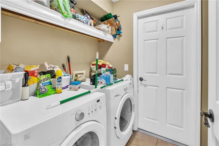 4155 NE 15th PL, CAPE CORAL FL 33909
