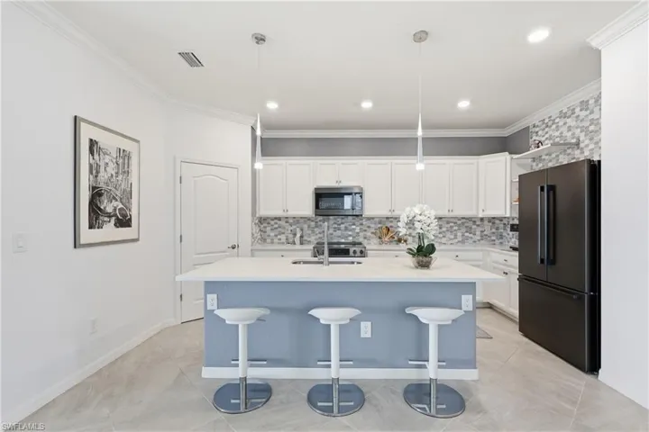 19639 Beechcrest Pl, Estero, Florida 33928