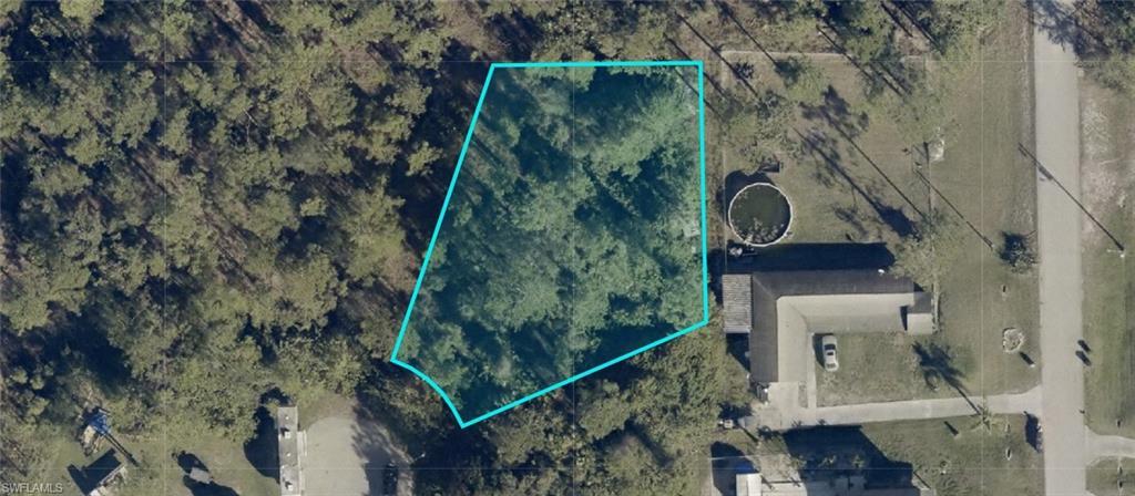 2012 Raber CT, LEHIGH ACRES FL 33972