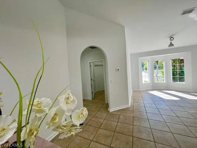 914  Mc Arthur  AVE, Lehigh Acres, FL 33936