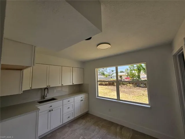 1102 E Bougainvillea  RD, Lehigh Acres, FL 33936