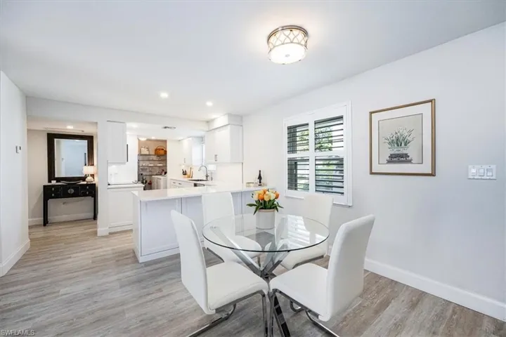 Dedicated dining space. You can also sit at the counter height breakfast bar