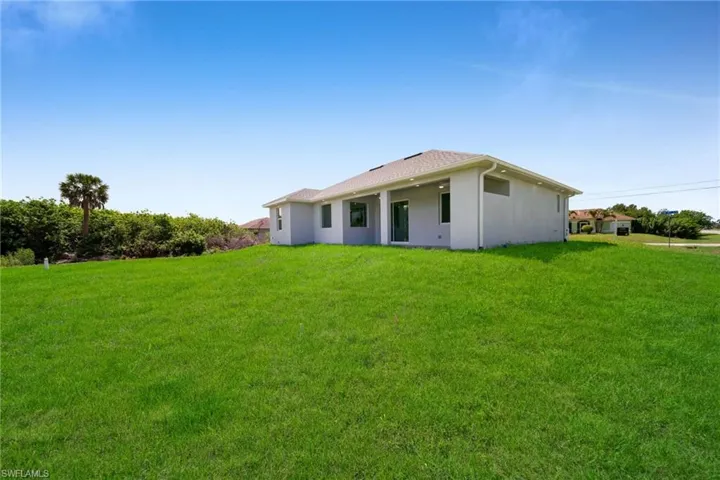 4118 18th St Sw, Lehigh Acres, Florida 33976