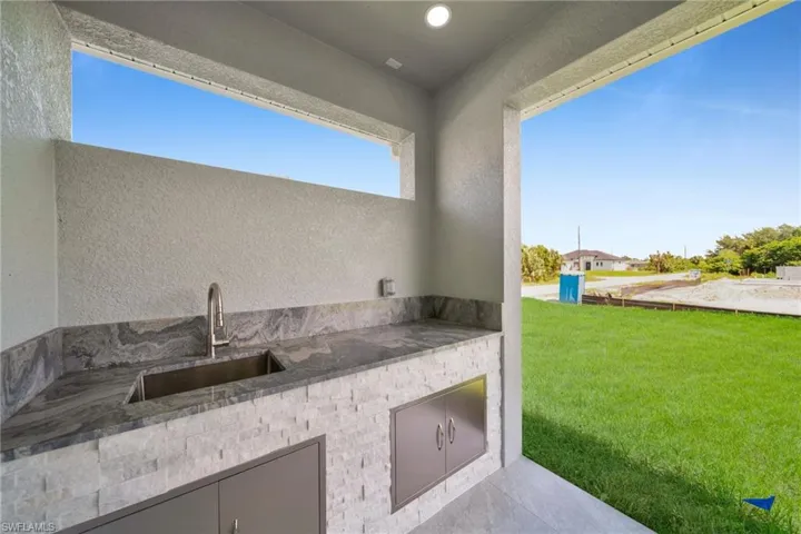 4118 18th St Sw, Lehigh Acres, Florida 33976
