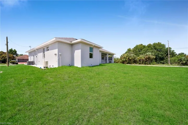 4118 18th St Sw, Lehigh Acres, Florida 33976