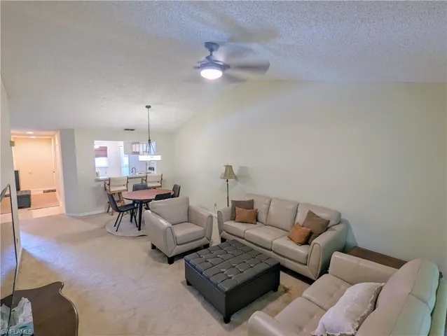 645  Squire  CT, Naples, FL 34104