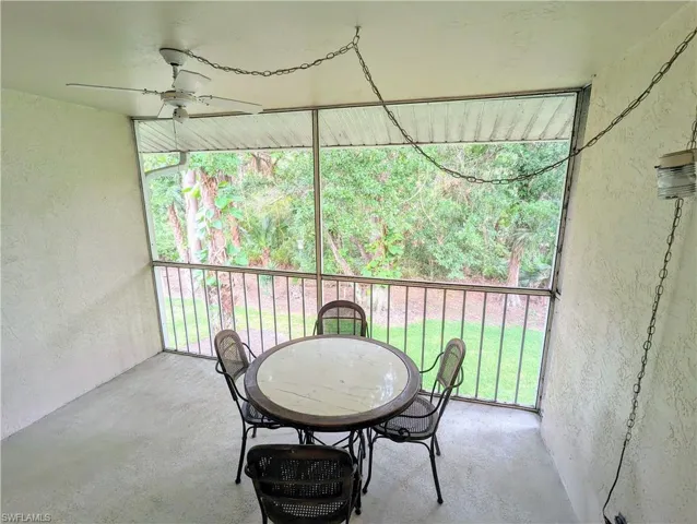 645  Squire  CT, Naples, FL 34104