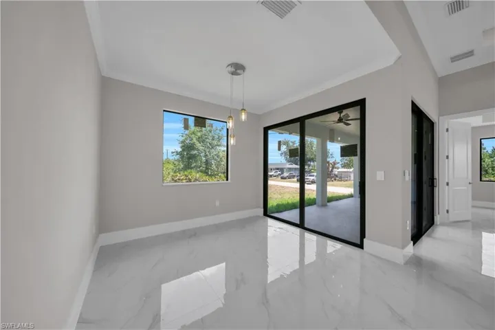 3500  7th SW ST, Lehigh Acres, FL 33976