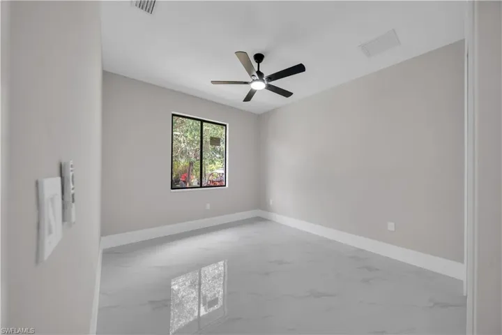 3500  7th SW ST, Lehigh Acres, FL 33976
