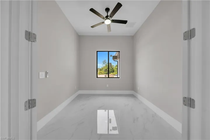3500  7th SW ST, Lehigh Acres, FL 33976