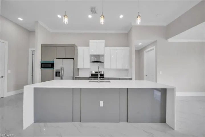 3500  7th SW ST, Lehigh Acres, FL 33976