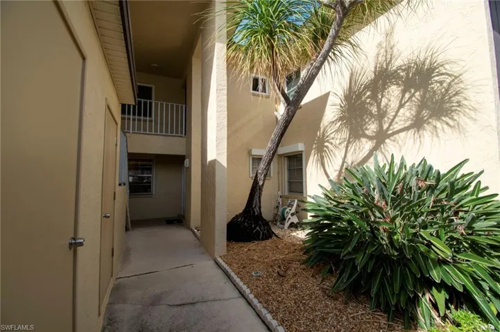 3612 Se 12th Ave 1, Cape Coral, Florida 33904
