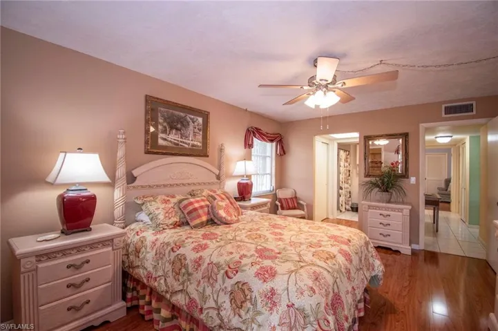 3612 Se 12th Ave 1, Cape Coral, Florida 33904