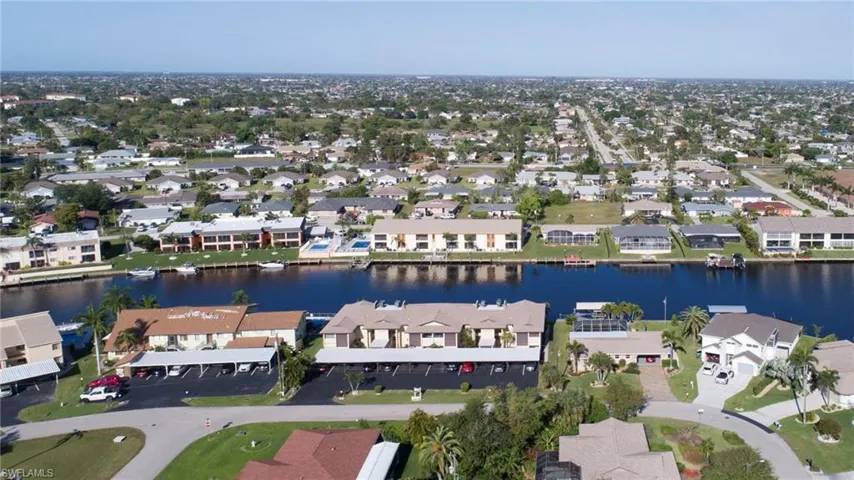 3612 Se 12th Ave 1, Cape Coral, Florida 33904