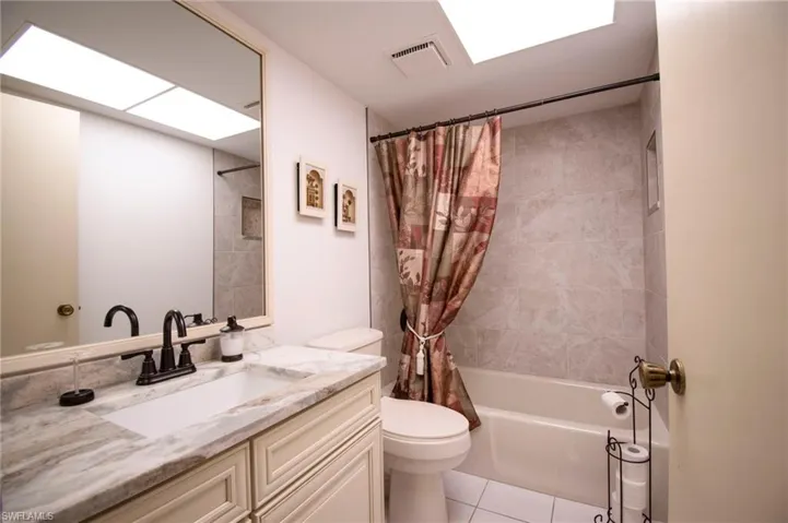 3612 Se 12th Ave 1, Cape Coral, Florida 33904