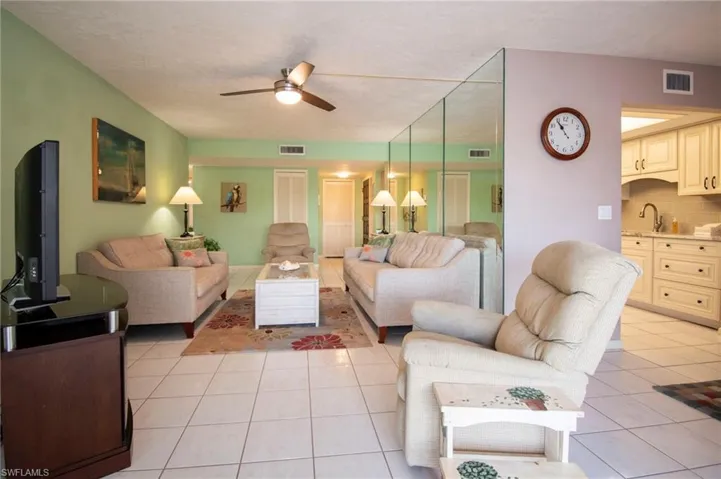 3612 Se 12th Ave 1, Cape Coral, Florida 33904