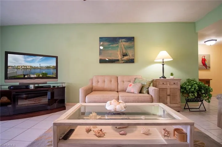 3612 Se 12th Ave 1, Cape Coral, Florida 33904