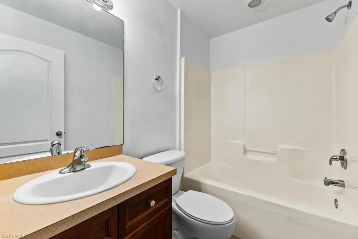 429 NW 7th  ST, Cape Coral, FL 33993